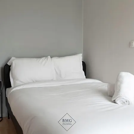 Apartment Prague Ii Disneyland Bmyguest Montévrain
